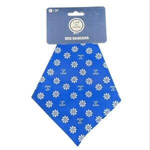Life is Good Blue Daisy Theme Dog Bandana Size Small NWT
